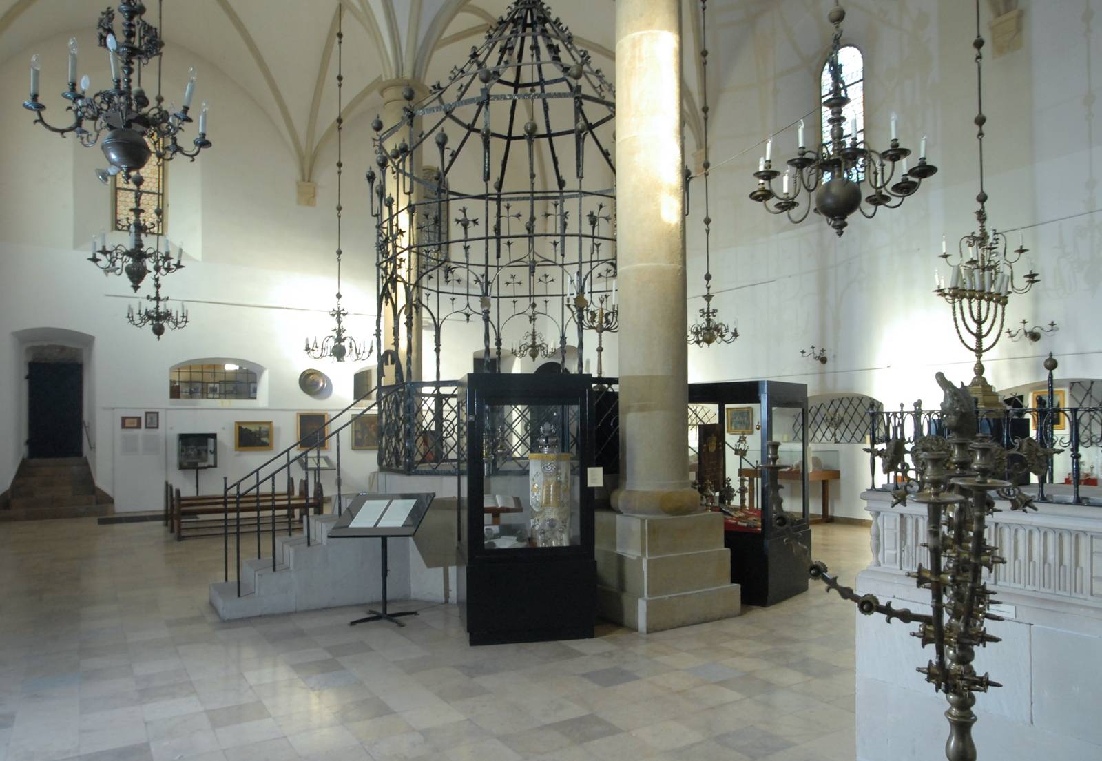 Stara Synagoga