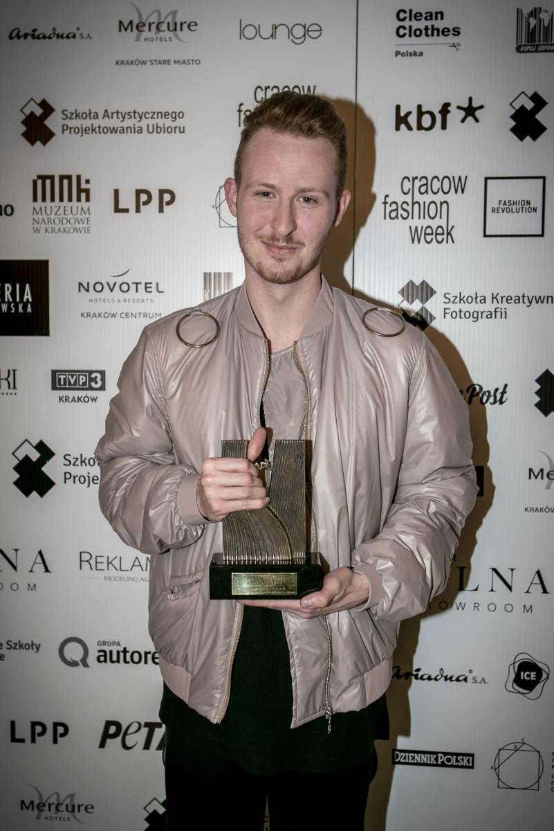 Piotr Popiołek zwycięzcą Cracow Fashion Awards