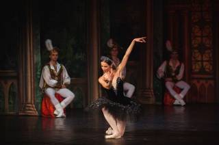 Royal Ukrainian Ballet: Swan Lake